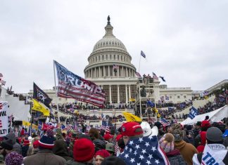 Navy reservist suspected of storming Capitol faces weapons charges in Virginia – Daily Press