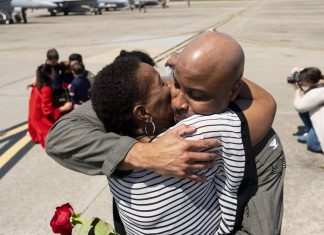 Fighter squadrons return to NAS Oceana after 8-month deployment – Daily Press