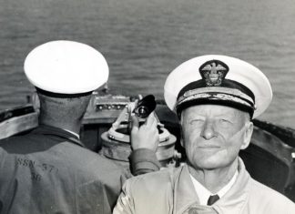 #Reviewing Mastering the Art of Command