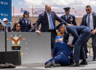 Biden says he got ‘sandbagged’ after he tripped and fell onstage at Air Force graduation – Daily Press