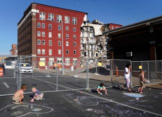 ‘Do I have regrets? … Hell yeah,’ says Davenport mayor after partial collapse of Iowa building – Daily Press