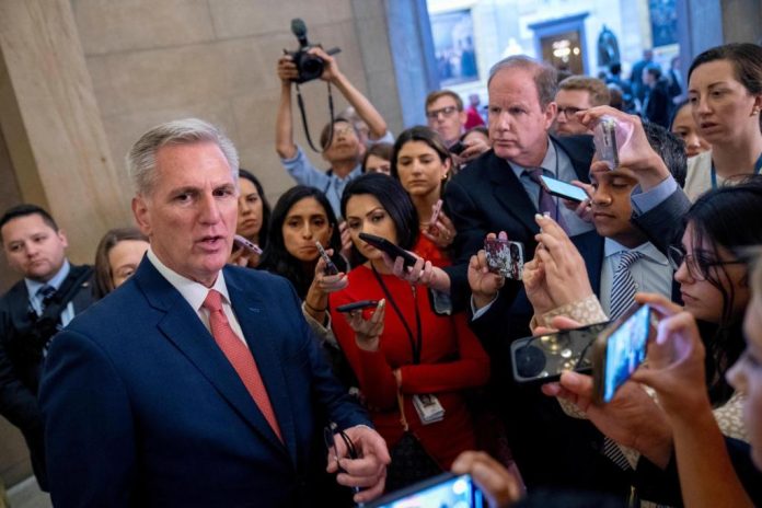 Congress_McCarthy_33733.jpg