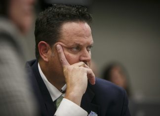 Virginia Beach superintendent Aaron Spence resigning; will lead Loudoun County school division – Daily Press