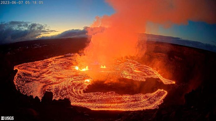 Hawaii_Volcano_59151.jpg