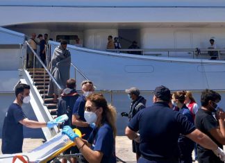 At least 79 dead after overcrowded migrant vessel sinks off Greece; hundreds may be missing – Daily Press