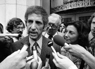 Daniel Ellsberg, who leaked Pentagon Papers exposing Vietnam War secrets, dies at 92 – Daily Press
