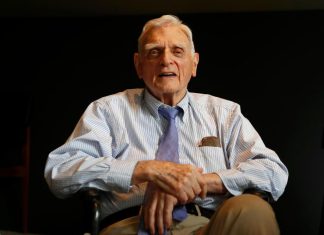 John Goodenough, a Nobel Prize-winning co-creator of the revolutionary lithium battery, dies at 100 – Daily Press