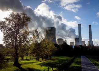 Amount of warming triggering carbon dioxide in air hits new peak, growing at near-record fast rate – Daily Press