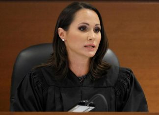 Florida judge should be reprimanded for conduct during Parkland school shooting trial – Daily Press