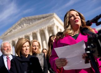 The Supreme Court rules for a designer who doesn’t want to make wedding websites for gay couples – Daily Press