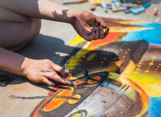 Artists create ‘out of this world’ chalk designs on Virginia Beach Boardwalk – Daily Press