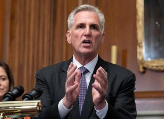 ‘Stand with Trump’ becomes a rallying cry as Republicans amplify attacks on the US justice system – Daily Press