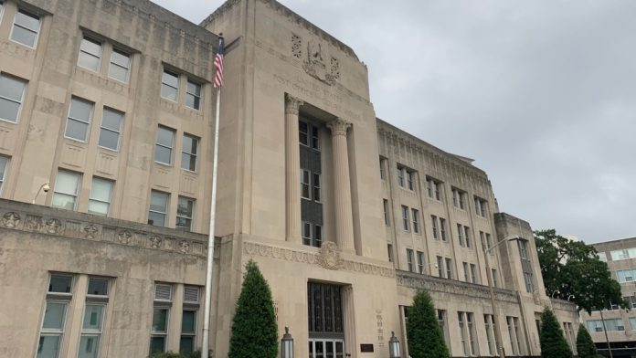 va-gz-vg-va-vg-norfolk-federal-court-va0102583648-20190919.jpg