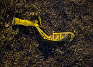 17-year-old swimmer dies after being swept in undertow at waterfall, Oregon cops say – Daily Press