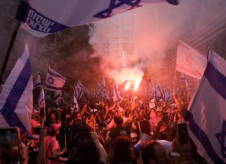 Israeli protesters block highways, train stations as Netanyahu moves ahead with judicial overhaul – Daily Press