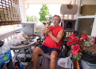 Record heat waves illuminate plight of poorest Americans who suffer without air conditioning – Daily Press