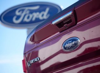Ford recalls 870K F-150 pickups in US because parking brakes can turn on unexpectedly – Daily Press