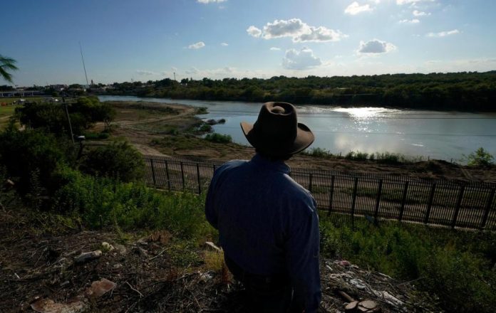 Immigration_Texas_Border_86781.jpg