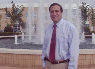 More scrutiny of medical professionals’ access to painkillers is needed – Daily Press