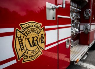 After illegal fireworks in Virginia Beach damage multiple boats, officials ask for public’s help – Daily Press