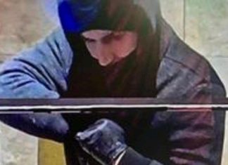 Las Vegas police officer found guilty in string of brazen casino heists could get life sentence – Daily Press