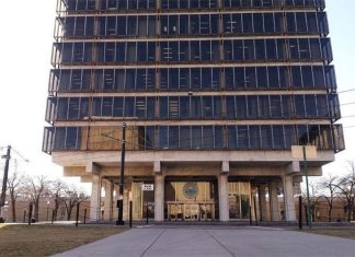 Norfolk school board, city council to discuss future of school facilities – Daily Press