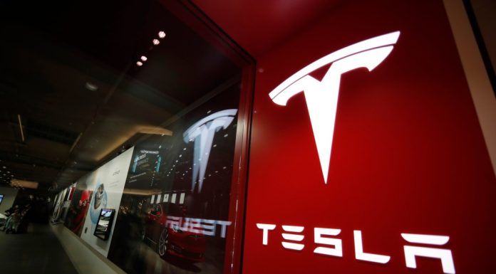 US probing Virginia fatal crash involving Tesla suspected of running on automated driving system – Daily Press