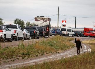 Wildfire nears capital of Canada’s Northwest Territories as fleeing residents fill roads and flights – Daily Press