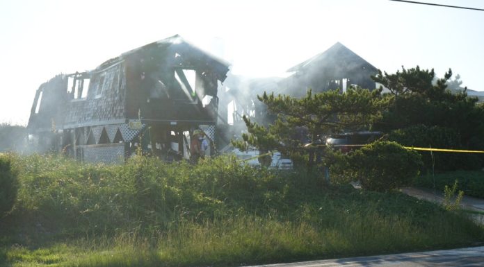 Authorities identify 13-year-old girl, couple killed in Outer Banks house fire – Daily Press