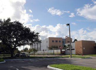 Congressional delegation to tour blood-stained halls where Parkland school massacre happened – Daily Press