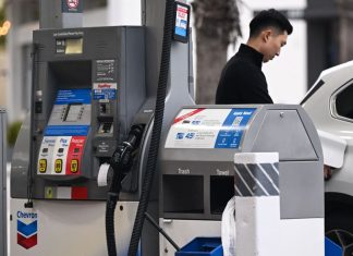 As gas prices surge, here are the best gas rewards credit cards – Daily Press