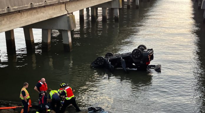 Driver fell asleep, crashed into water at Monitor-Merrimac bridge, police say – Daily Press