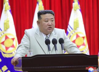 North Korea launches ballistic missiles toward the sea after US flies bombers during drills – Daily Press