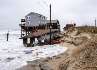 An Outer Banks town is falling into the ocean. Can Rodanthe be saved? – Daily Press