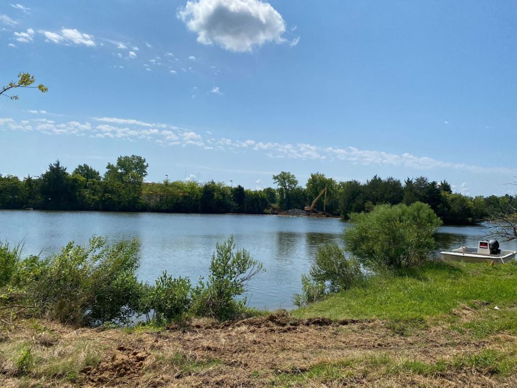TVD-L-NW-LAKE-HAMPTON-02.jpg