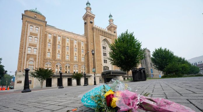 Lawmakers must find the courage to enact gun safety laws – Daily Press