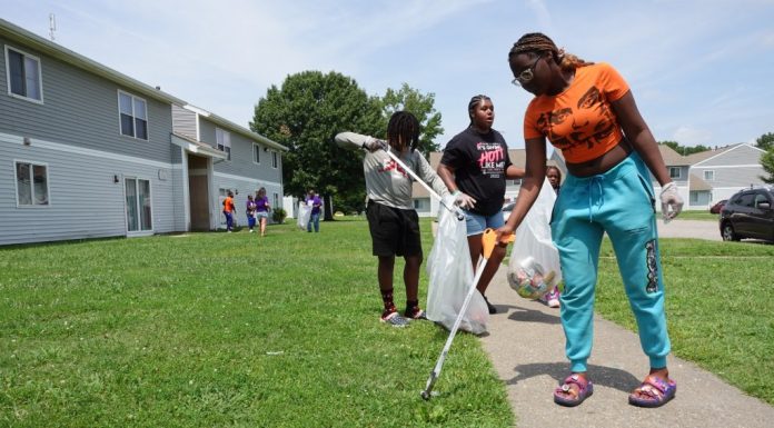 Anti-violence group hosts cleanup events to connect with Hampton Roads communities – Daily Press