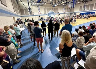 Hundreds weigh in on future of Lamberts Point Golf Course, with many opting for a public park – Daily Press