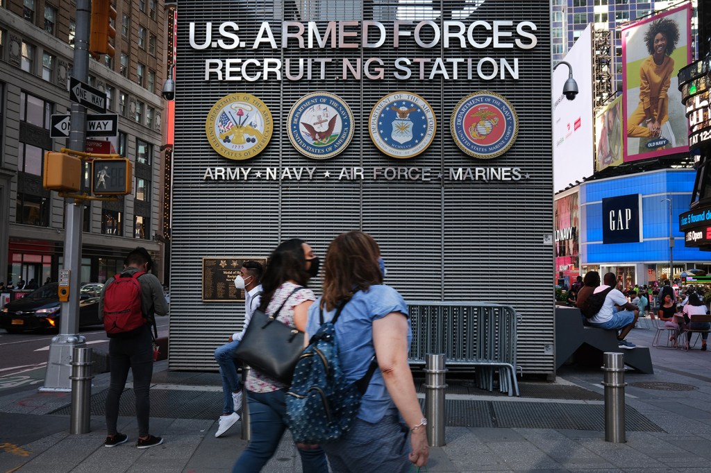 TVP-X-OP-MILITARY-RECRUITING-WRE0131418465.jpg