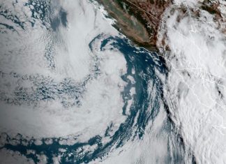 Deluge from Tropical Storm Hilary hits California after making landfall along Mexico’s Baja coast – Daily Press