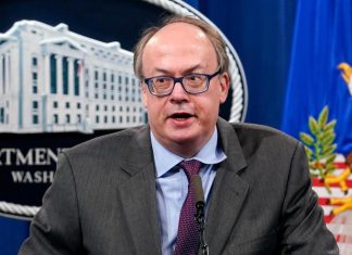 Attorney John Eastman surrenders on charges in Trump’s Georgia 2020 election subversion case – Daily Press
